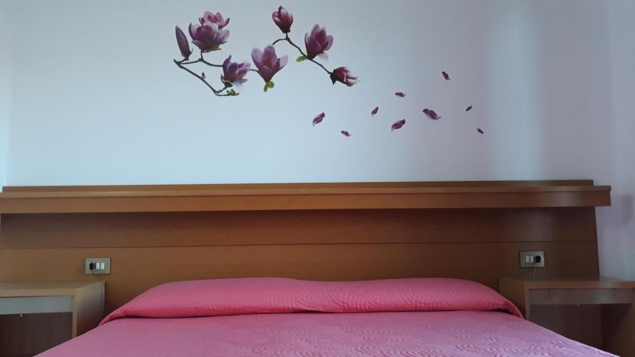 New Piccolo Residence Malcesine Bagian luar foto
