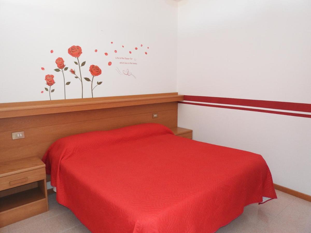 New Piccolo Residence Malcesine Bagian luar foto